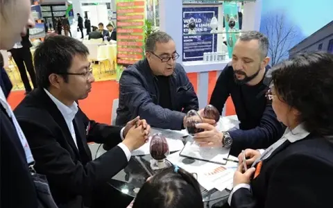 Go to the exhibition and make an appointment with nature and ecology Go to the exhibition and make an appointment with nature and ecology